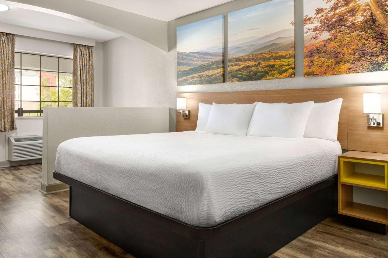 Days Inn By Wyndham Fulton Екстер'єр фото
